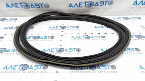 Mercedes GLS-class X166 13-19 trunk door seal worn