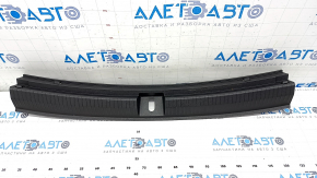 VW Tiguan 18 trunk opening trim - black, scratches