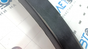 Front left wing arch trim VW Tiguan 18- structure, broken fastening, worn
