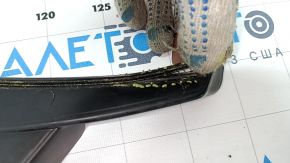 Windscreen wiper grille plastic right VW Tiguan 18 - broken