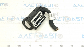 Lincoln MKZ 17-20 hybrid underhood fuse box connector left