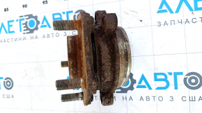 Front left hub Nissan Murano z52 15- rusty