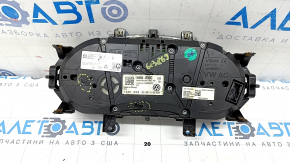 Instrument cluster VW Tiguan 18- SE 46k for polishing, broken housing, debris inside