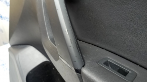 Door trim card front right VW Tiguan 18 - black, crack in the trim, scuffs, peeling coating on the handle