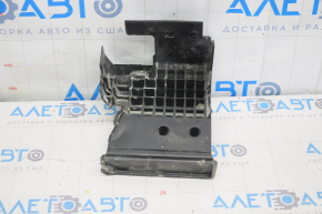 Battery bracket 12V Polestar 2 21- plastic burned