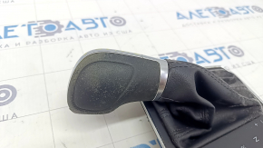 Gear knob VW Tiguan 18 - black leather, worn, scratches on chrome