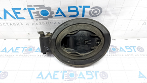 Chrysler Pacifica 17 fuel filler flap housing - broken spout, torn seal