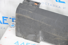 Left threshold Polestar 2 21- structure worn