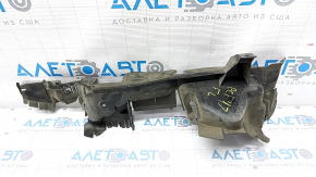 Left radiator deflector Chrysler Pacifica 17- 3.6 broken guide