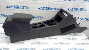 Central console armrest and cup holders VW Tiguan 18 - leather black, scuffs, scratches, for dry cleaning