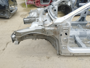 Front left quarter Lincoln MKZ 13-20 hybrid silver, on the body