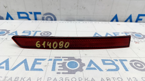 Reflector rear left inner VW Tiguan 18 - broken mount