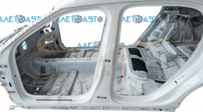 Body pillar central left Polestar 2 21- on the body