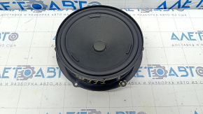 Front left door speaker VW Tiguan 18 - cracks in fasteners