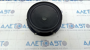 Front right door speaker VW Tiguan 18 - cracks in fasteners, broken fastener