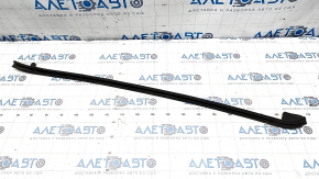 Door seal rear left Chrysler Pacifica 17- upper