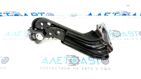 Door hinge lower rear left Chrysler Pacifica 17-