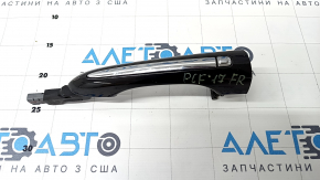 Door handle outer front right Chrysler Pacifica 17-23 keyless