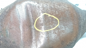 Catalytic converter from the middle part of Toyota Highlander 08-13 hybrid, dented, mesh crumbled