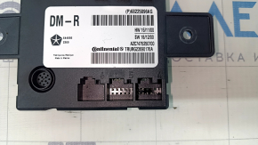 Door control unit rear right Chrysler Pacifica 17-