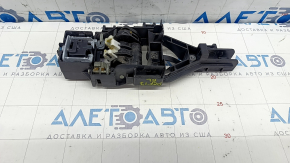 Rear left door handle mechanism Chrysler Pacifica 17-