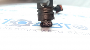 Fuel vapor pressure sensor Chrysler Pacifica 17- with tube