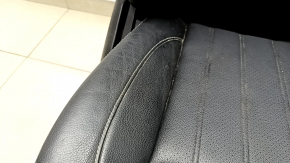 Passenger seat Mercedes GLS-class X166 13-19 with airbag, electric with memory, heating, black leather, dented leather