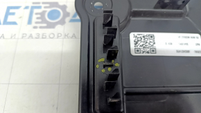 Door panel inner rear left Chrysler Pacifica 17-22 small, broken fastening