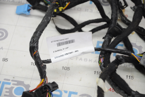 Wiring under the dashboard Polestar 2 21-