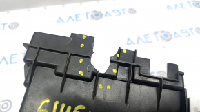 Chrysler Pacifica 17 underhood fuse box housing - cracks