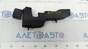 Seal wing hood-wing right Chrysler Pacifica 17- tear