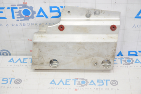 Battery bracket VVB side right Polestar 2 21-