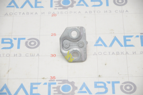 Door lock bracket rear right Polestar 2 21-