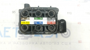Air suspension valve block Mercedes GLS-class X166 13-19