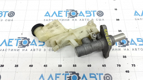 Master brake cylinder with reservoir Mazda6 09-13 seals for replacement
