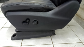 Driver's seat Chrysler Pacifica 17-20 with airbag, leather black, brown stitching, electric, heated, memory, scratches on linings