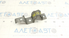 Front stabilizer bar mounting bracket right Mercedes GLS-class X166 13-19 AWD