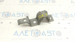 Front stabilizer mounting bracket left Mercedes GLS-class X166 13-19 AWD