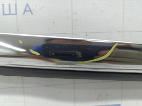Rear right window molding Chrysler Pacifica 20 - chrome, scratches