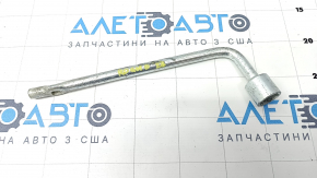 Nissan Rogue 21-24 US built lug wrench