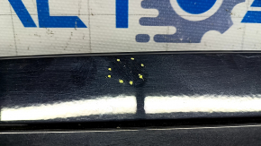 Chrysler Pacifica 17-20 trunk door trim under the camera, scratches