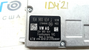 Volkswagen ID.4 21-23 lane monitoring camera on the windshield