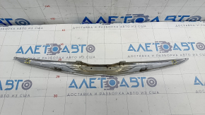 Emblem grille grill Chrysler Pacifica 17-20 broken mount, sand