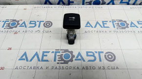 Cigarette lighter center console Chrysler Pacifica 19-20
