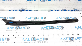 Windshield molding right Mercedes GLC 16-22 SUV