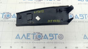 Roof trim right Chrysler Pacifica 17- rear under the rail, broken fastening, scuffs