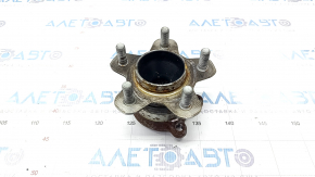 Rear left hub Nissan Rogue 21-23 FWD