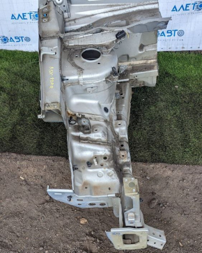 Front right quarter Mitsubishi Outlander Sport ASX 10- silver U04