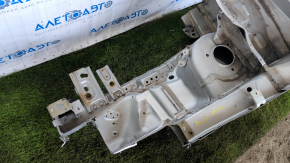 Quarter front left Mitsubishi Outlander Sport ASX 10- silver U04, dent