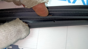 Door seal rear right Nissan Rogue 21-23 US built worn